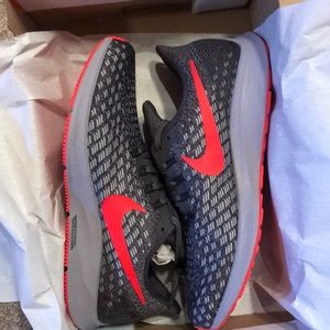 Nike Air Zoom Pegasus 35